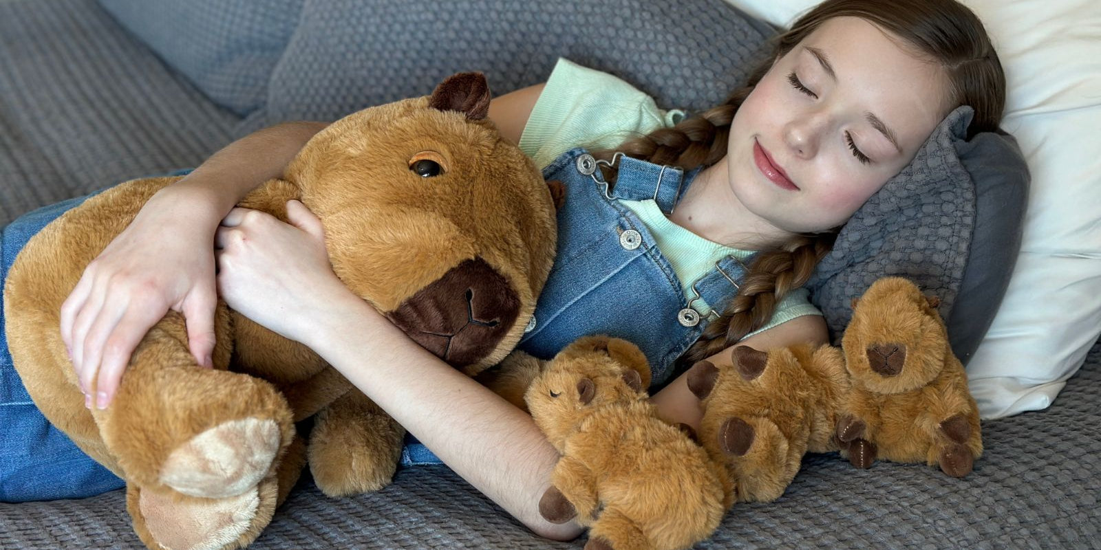 Are Stuffed Animals Hypoallergenic? What You Should Know (Complete Guide for 2026)