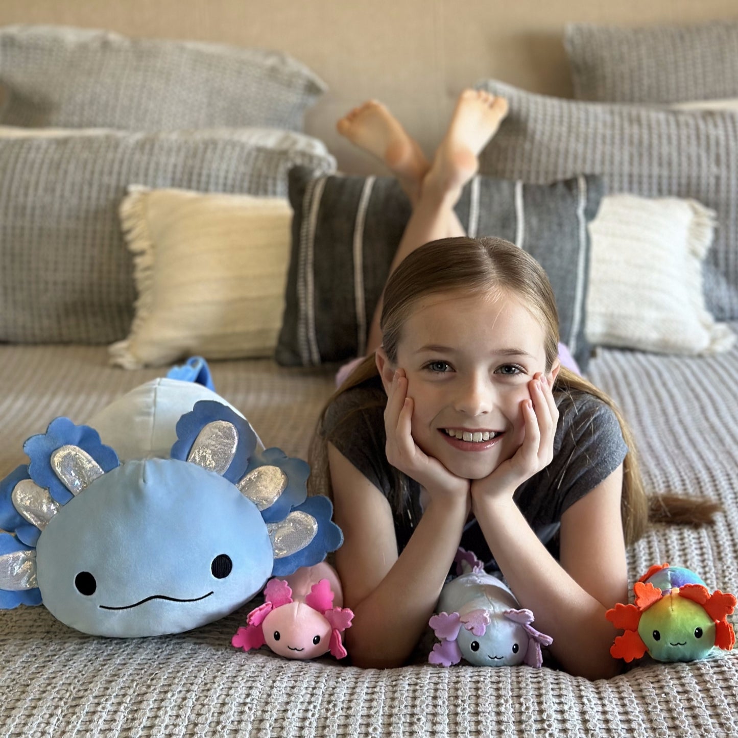 Axolotl Plush Toys - 4 Pcs Axolotl Stuffed Animals Bulk - Cute Salamander 24 Inches Plush Dolls - Stuffed Animal Salamander Babies with Their Mom - Axolotl Cushion Pillow Soft Toys - Gifts for Boys Girls