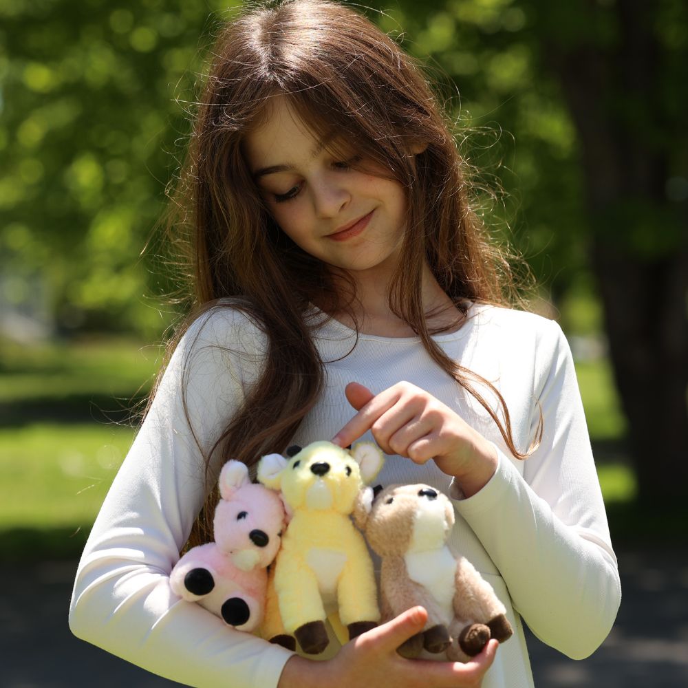 Realistic Sika Deer Stuffed Animals - Deer Plush Toys - Stuffed Animal Babies with Their Mom - Jungle Safari Soft Toys - Cute Party Favors - Birthday Christmas Gift for Children