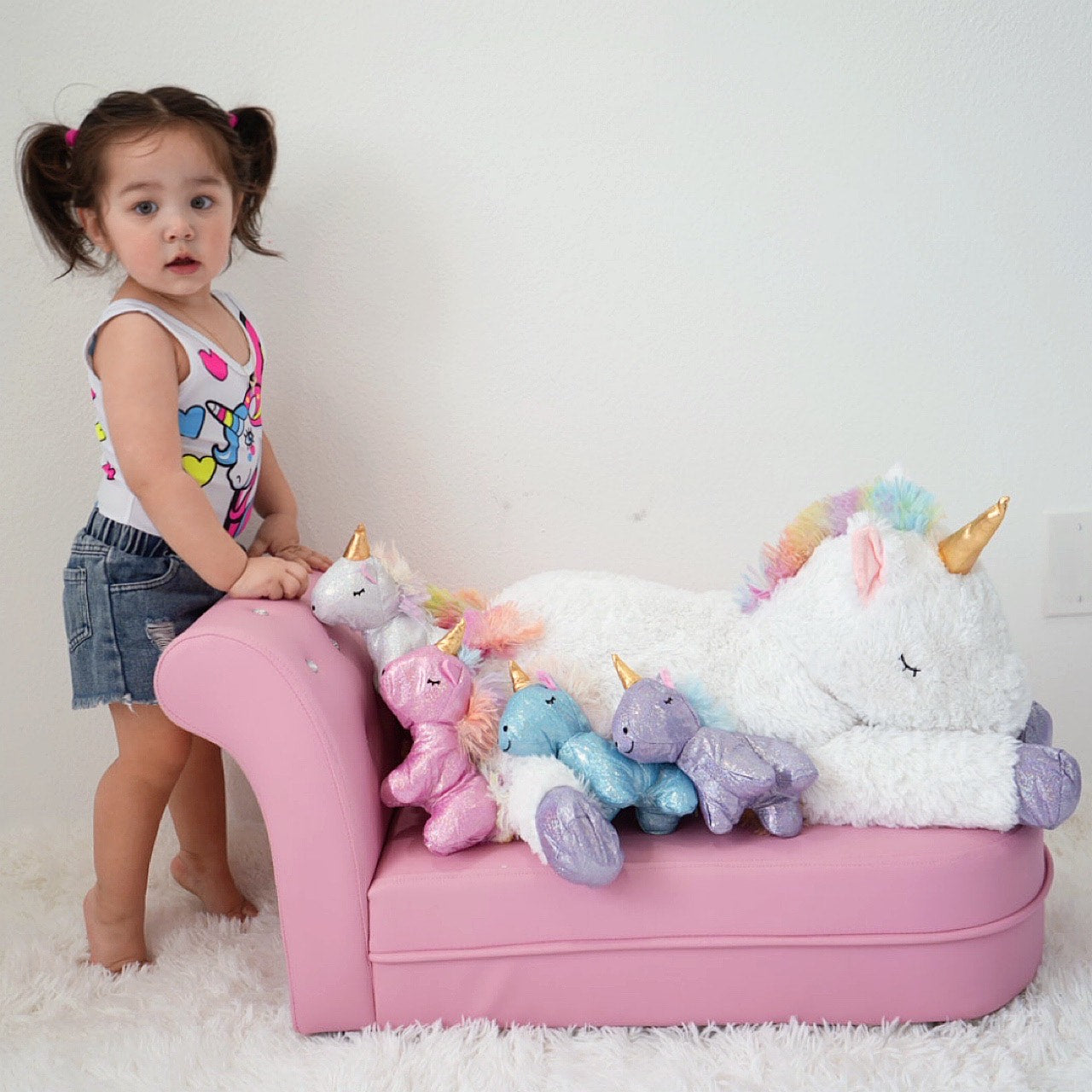 Unicorn Mom with Baby Plushies, White/Green/Pink/Beige, 24 Inches