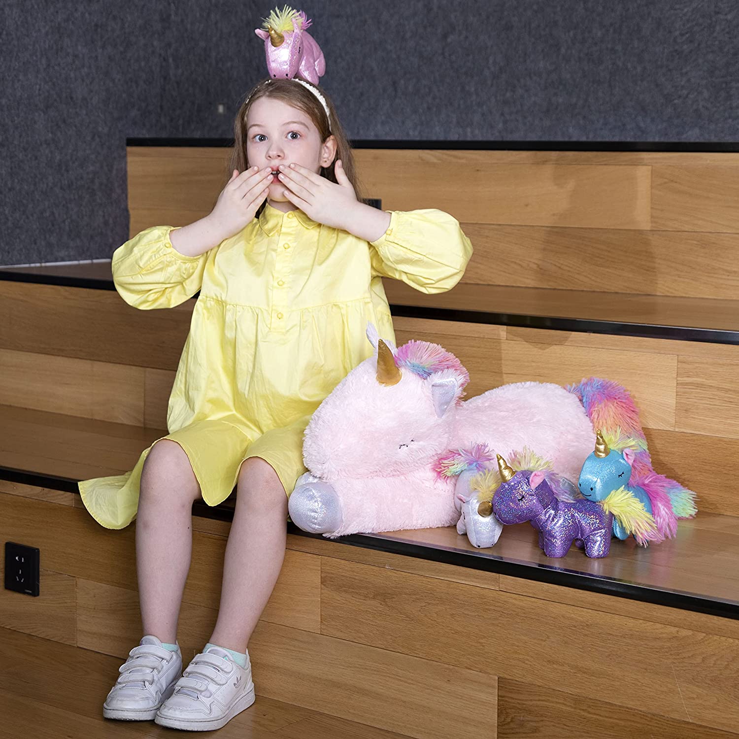 Unicorn Mom with Baby Plushies, White/Green/Pink/Beige, 24 Inches