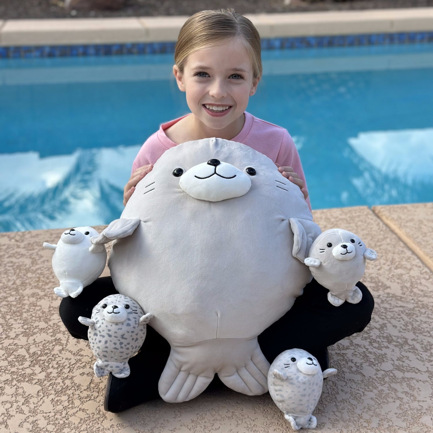 Seal Stuffed Toy Set, Grey, 18.8 Inches - MorisMos Stuffed Animals